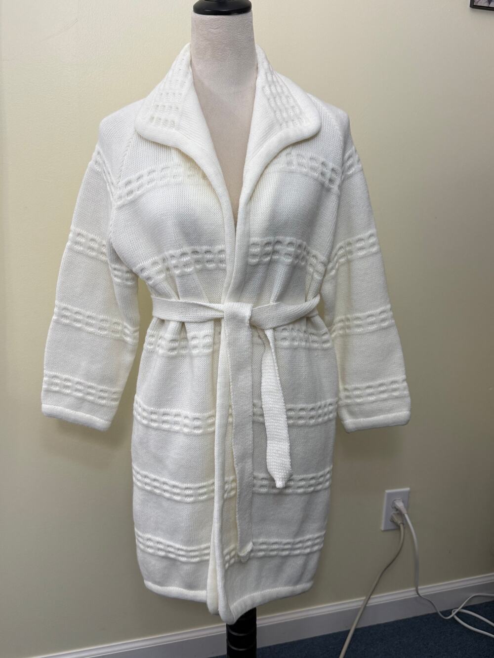 Zado Cream White Sweater Coat Cardigan Duster Small Shawl Collar Ski Lodge